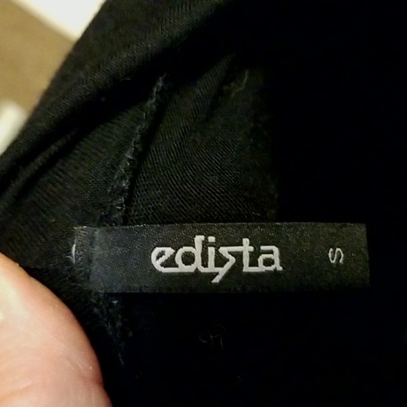 Sz S Black Rusty Brown Native pattern top - Picture 5 of 5